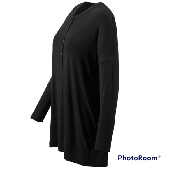 🎃SOLD🎃 CAbi Henley Long Sleeve Shirt Tunic Top 3624 Large Black - Picture 2 of 11